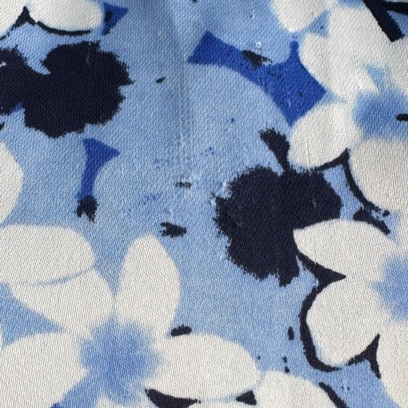 Lauren Ralph Lauren Blue Floral Surplice Wrap Front Blouse Large - Picture 2 of 9